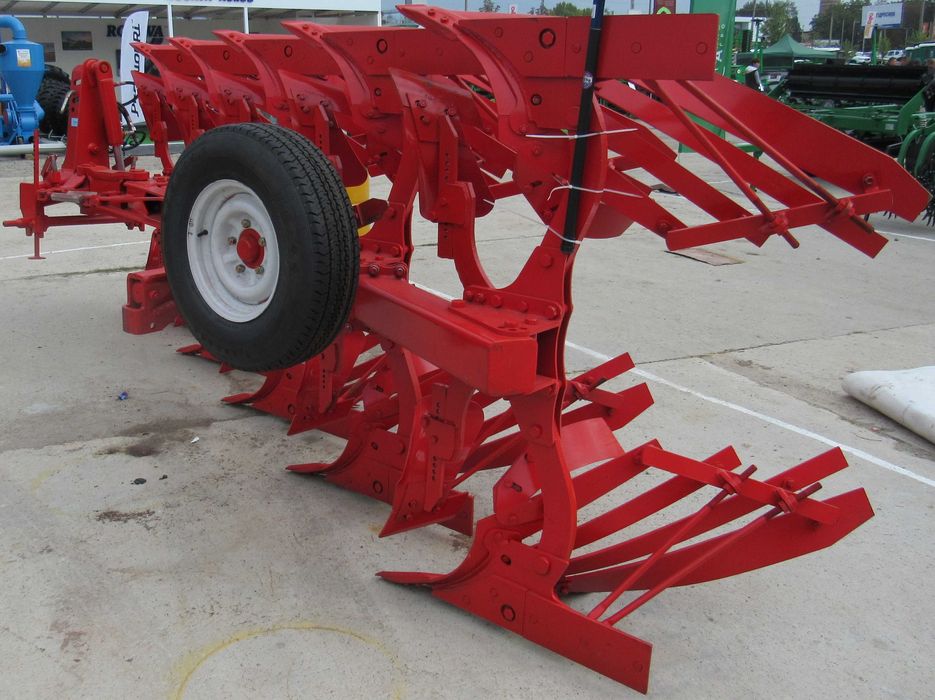 Плуг «МАСТЕР  А5»  4+1 корпусний з передплужниками Оптикон