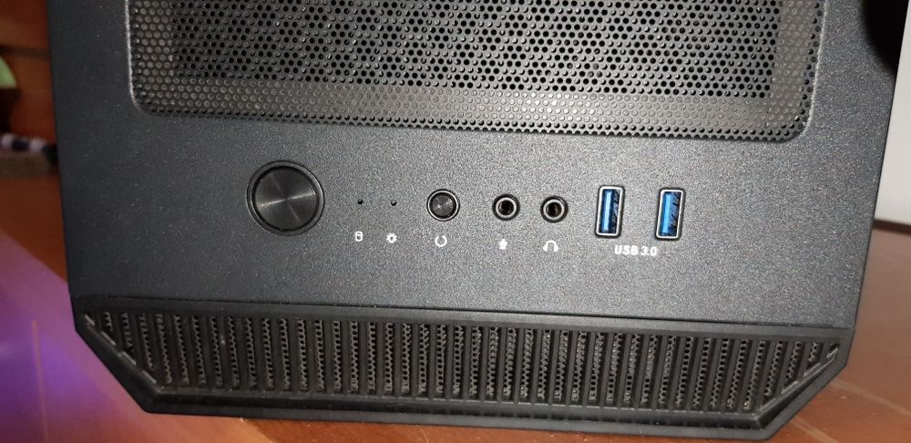 Caixa ATX Ntech Slayer Rx220T usada64283924289411120