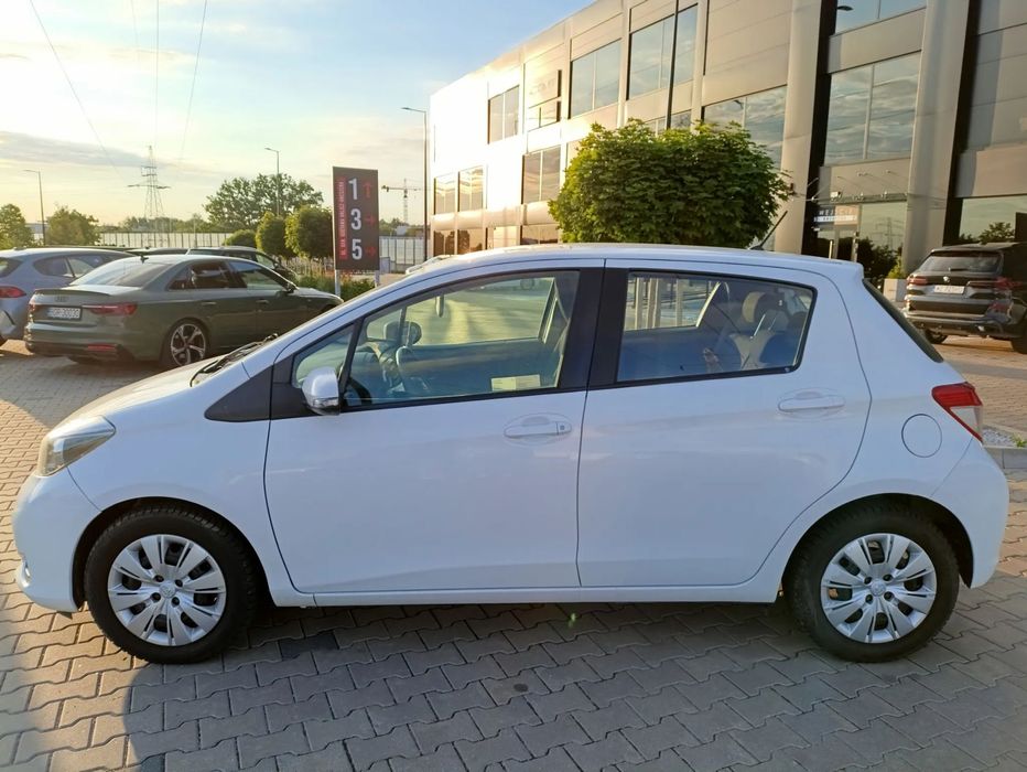 Toyota Yaris Auto z polskiego  salonu. Bezwypadkowy, bezawaryjny.