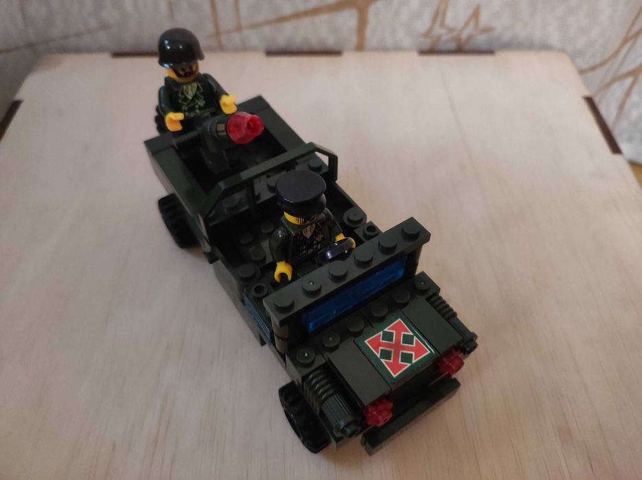 Дитячий конструктор Bricks військова машина