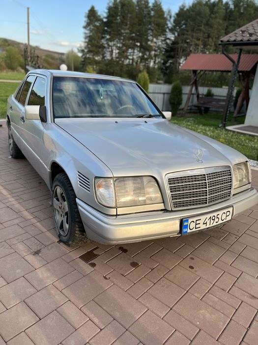 Мерседес бенц 124