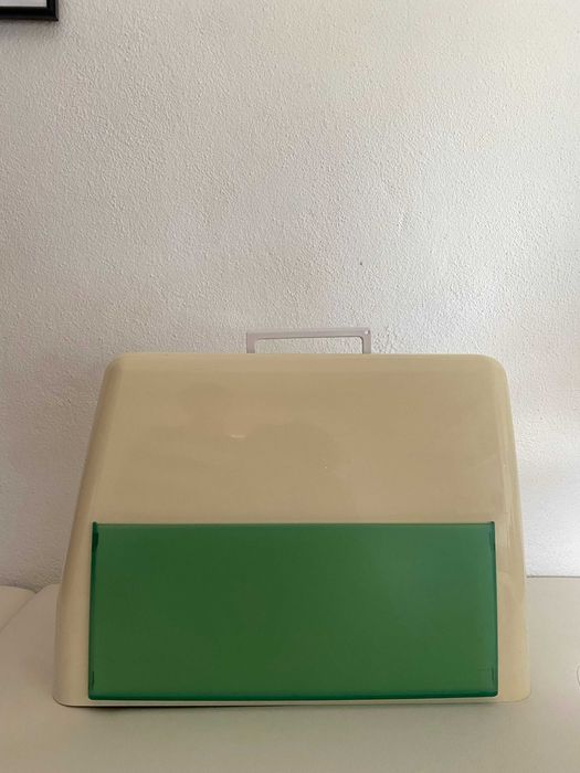 Máquina de Costura Model ACE- 7001