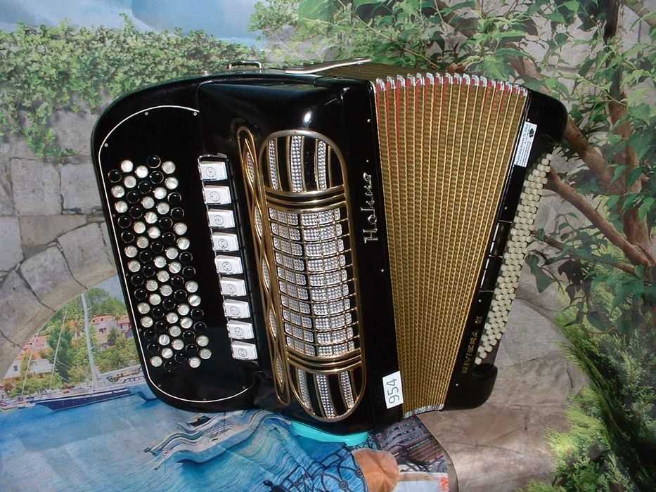 Accordion R, No. 95464751031369090123