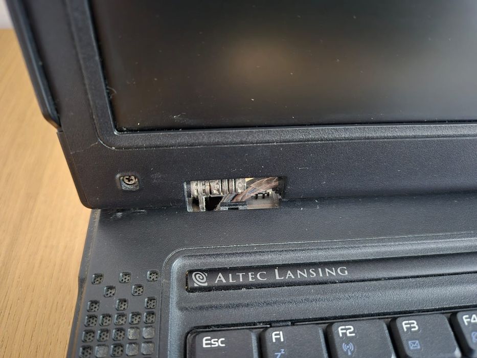 Laptop Asus B50A, 2,0GHz/4GB/HDD160GB