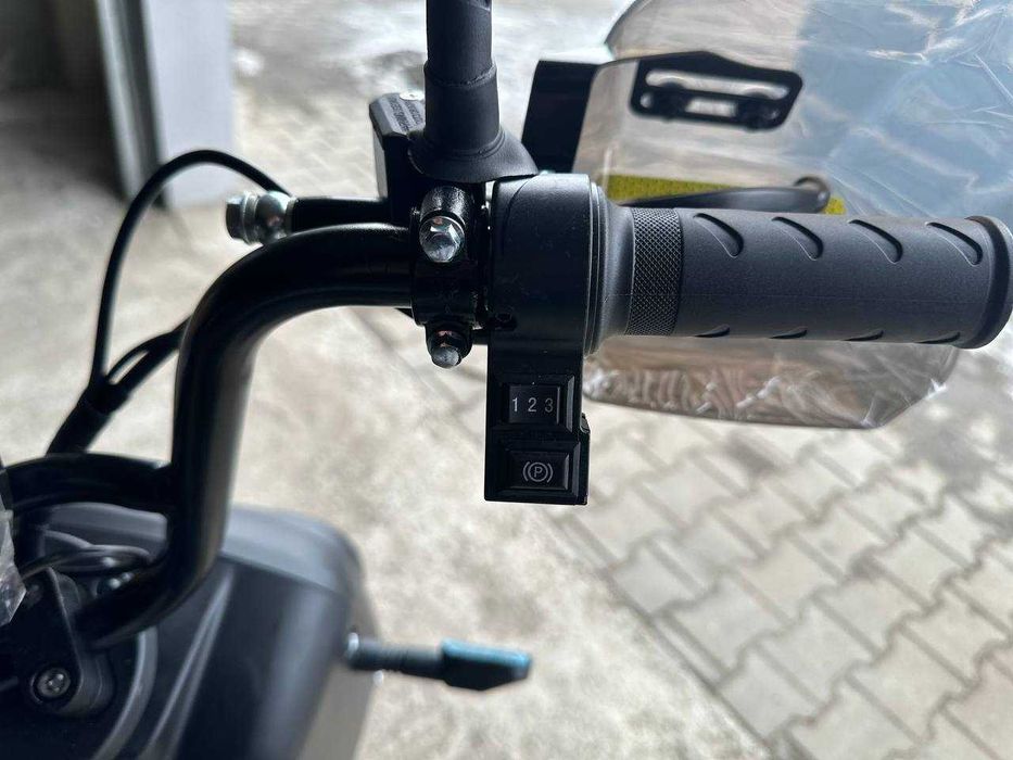 Електроскутер IDemo BRAVO