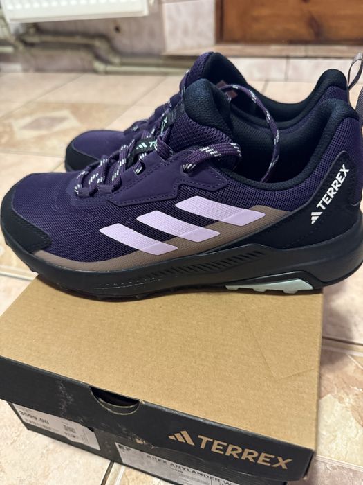 Кросівки Adidas Terrex 39,5 р