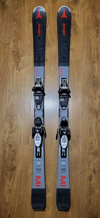 Лижі Atomic, 149см