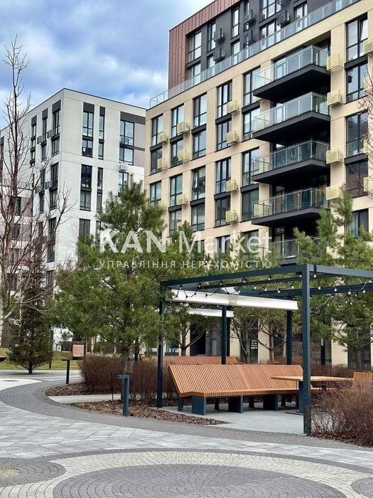 ПРОДАЖ комерційного приміщення 27 м2 в ЖК Файна Таун