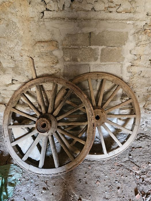 Rodas carroça/ carro de bois