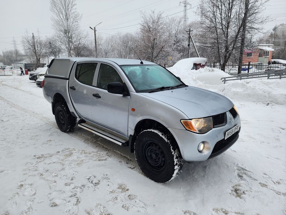 Mitsubishi L200 2009 рік в Україні!