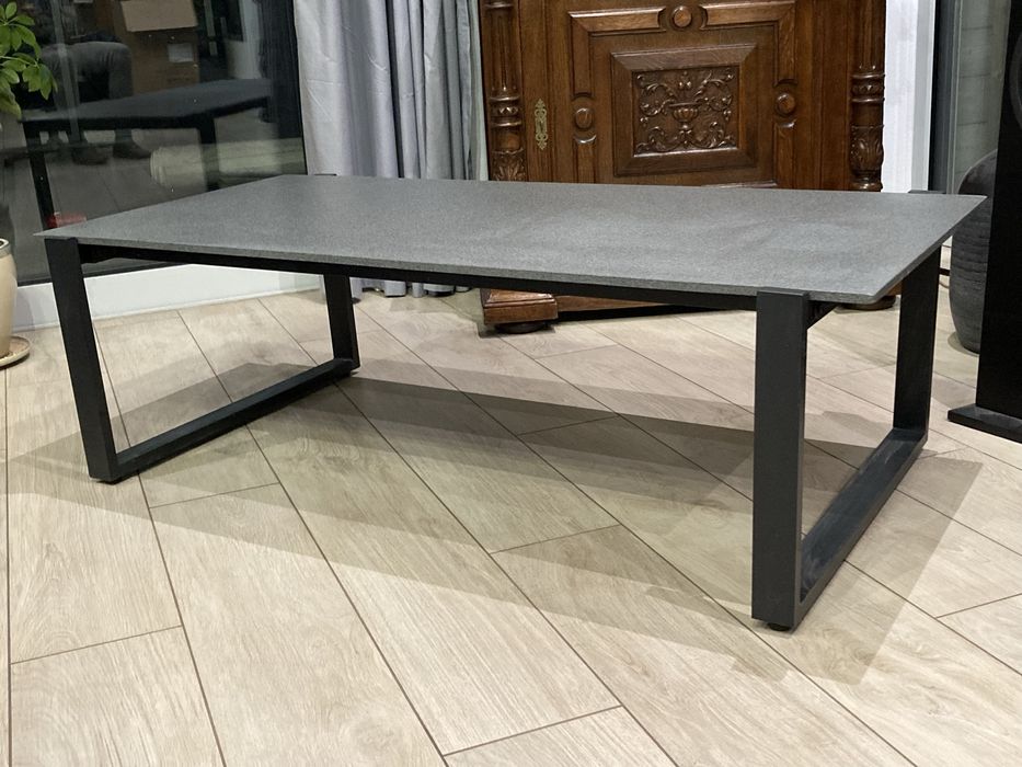 Stolik kawowy ogrodowy aluminiowy ceramiczny kamienny  z konpletu Vonge