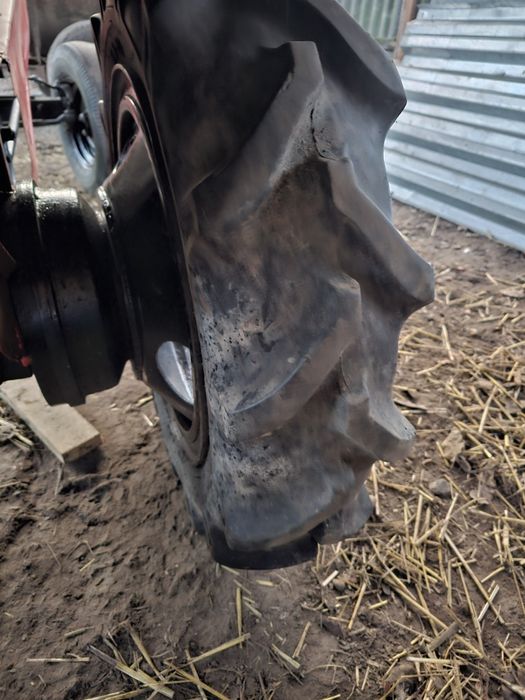 Мінітрактор вейту 240 в комплекті двигун є розібраний