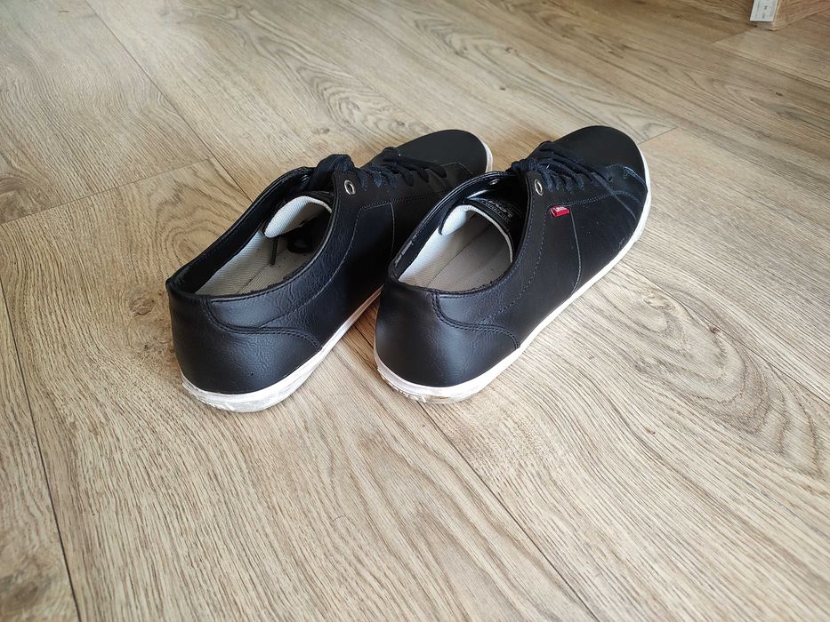 Buty trampki Levi's rozm. 44