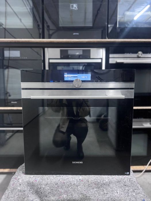 Духова шафа Siemens HB678GBS6