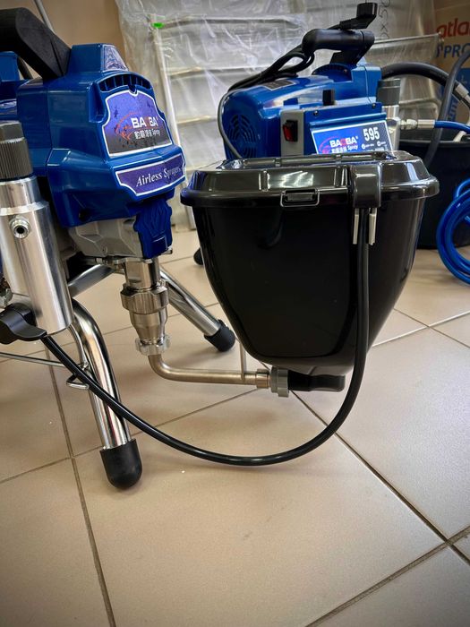 Бак, бункер, контейнер для фарби шпаклівки для фарбувальних апаратів