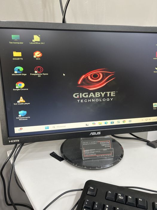 Komputer Gamingowy: Ryzen 5 1500X- 4R/8W/Dyski 628GB/16GB RAM/MSI-2GB/