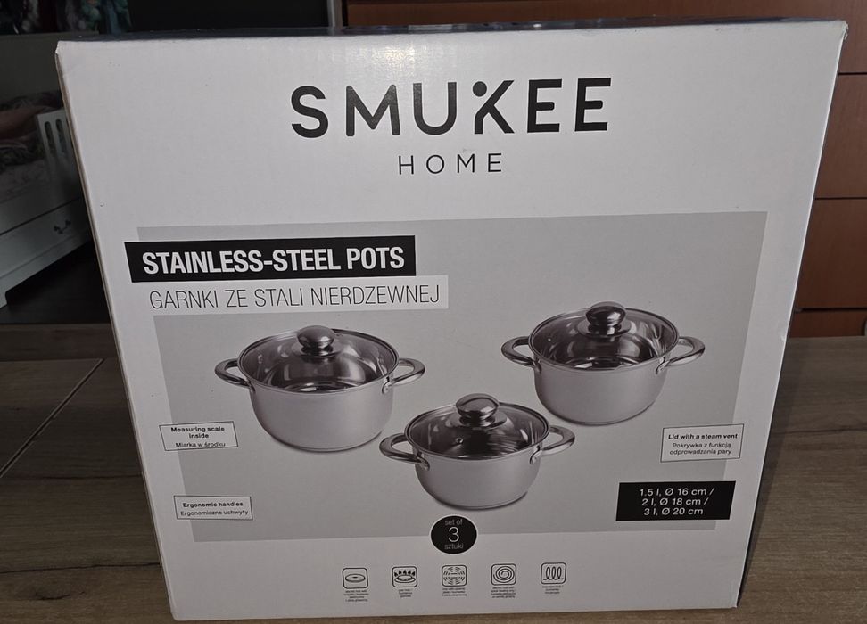 Nowy Zestaw  garnków Smukee 6 elementów