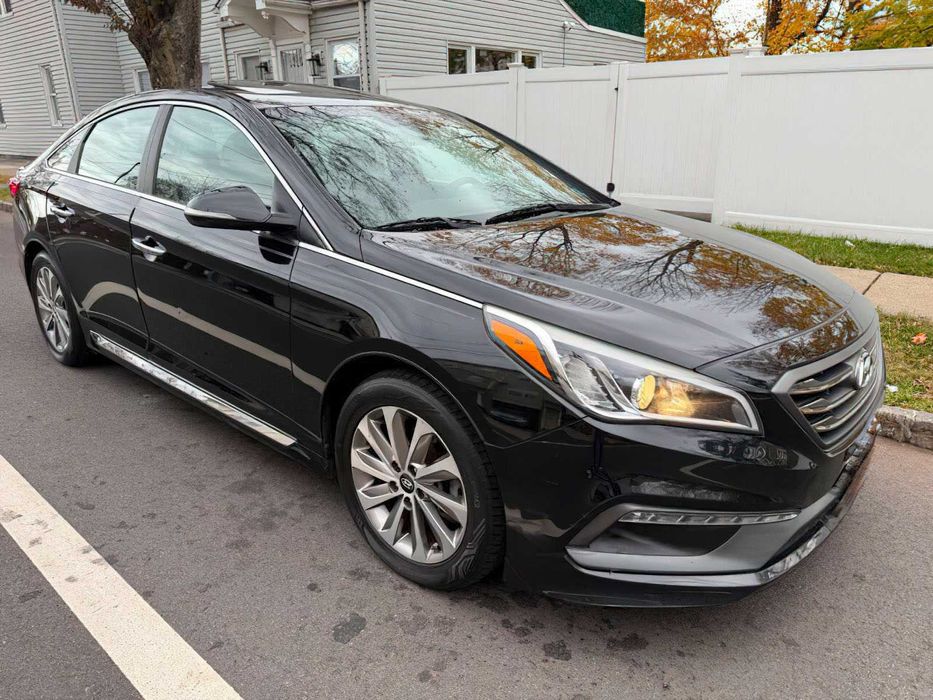 Hyundai Sonata Sport      2017