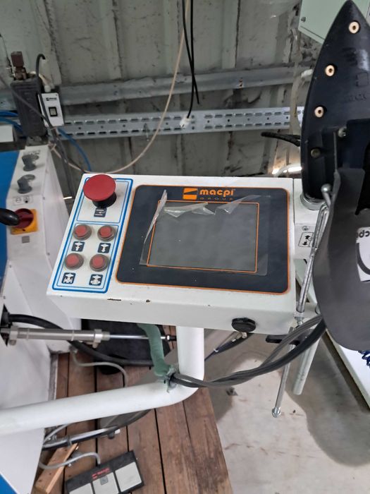 Manequim eletropneumático