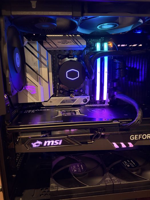 PC Gaming RTX 4070 Ti 12GB | Ryzen 5 7600X | 32GB DDR5 | 2TB SSD | WiFi
