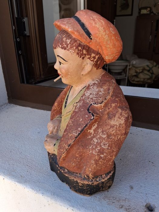 Busto Jogador de Cartas em terracota. Coimbra