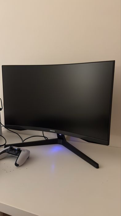 Vendo monitor samsung oddysey g5