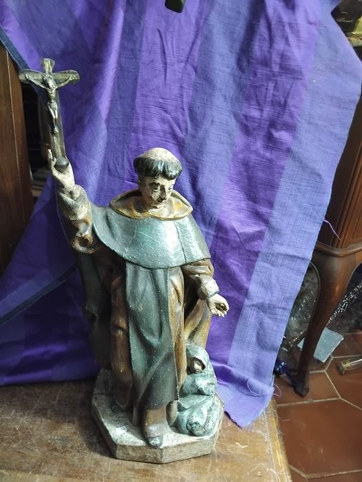 Imagem em madeira  século XVIII