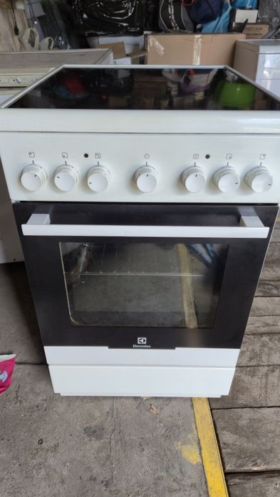 Печь электрическая Electrolux EKC 511000W