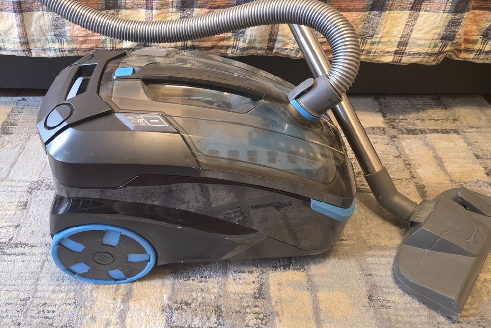 Sprzedam odkurzacz Thomas Amfibia Dry Box