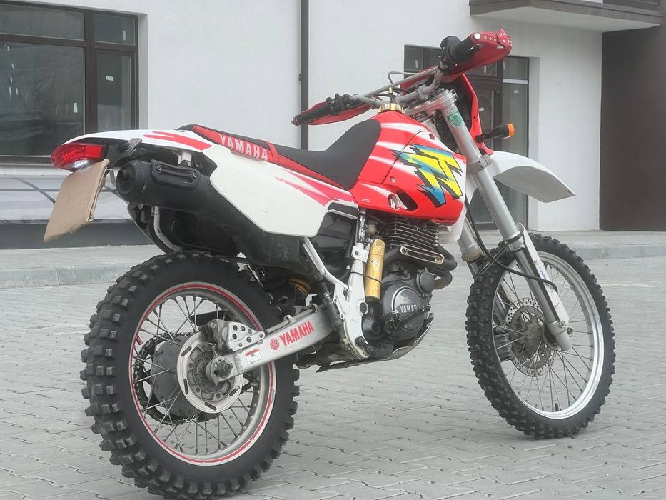 Ендуро Крос Yamaha TT 600E