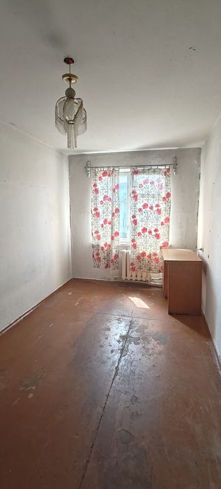 Продам двокімнатну квартиру Центр ціна знижена