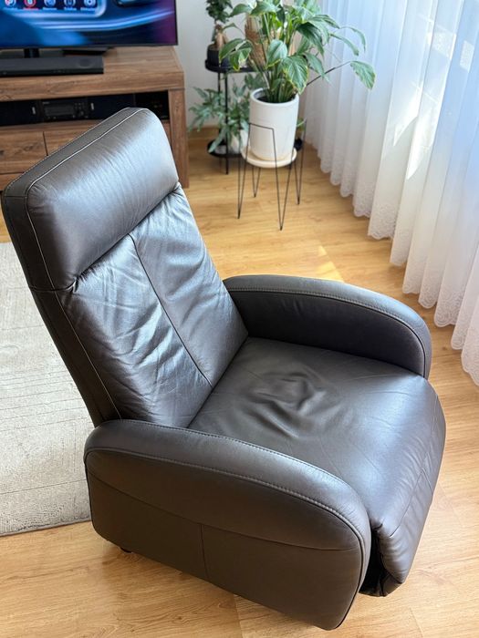 Fotel skórzany regulowany