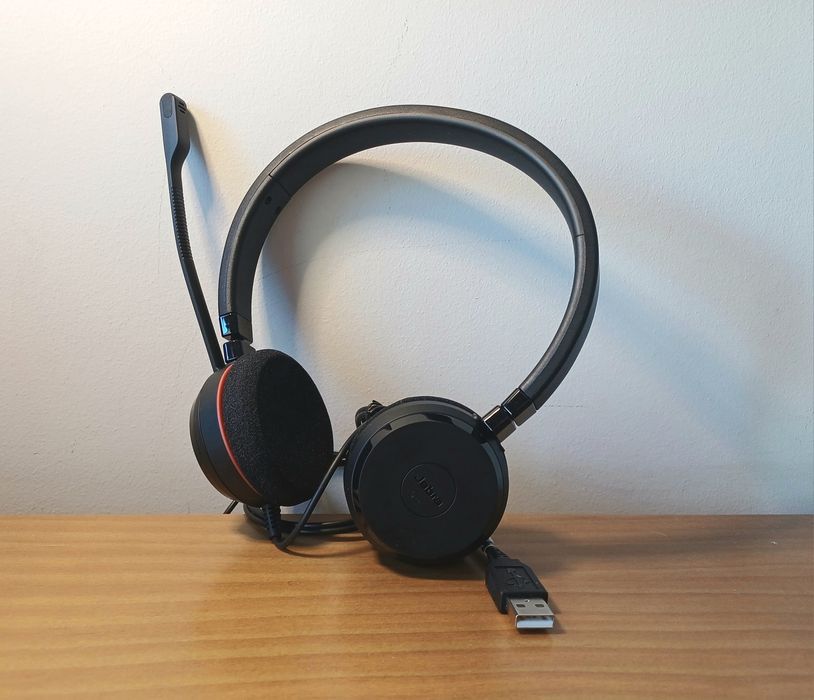 Headset Jabra Evolve (USB) – Novo / Nunca usado