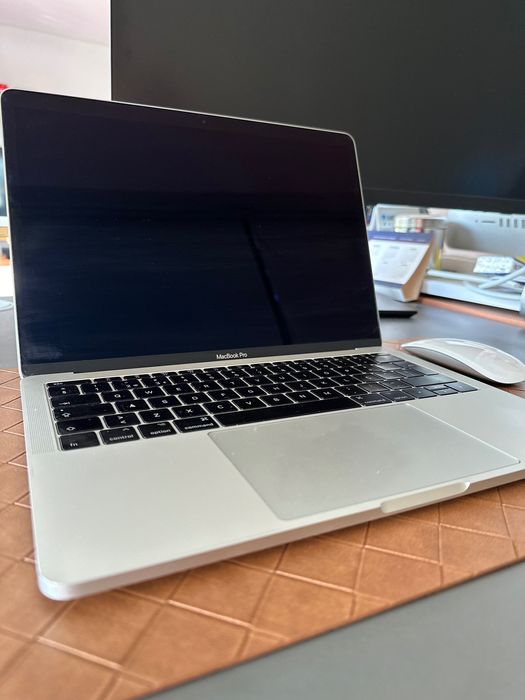 MacBook Pro 13” - 2017