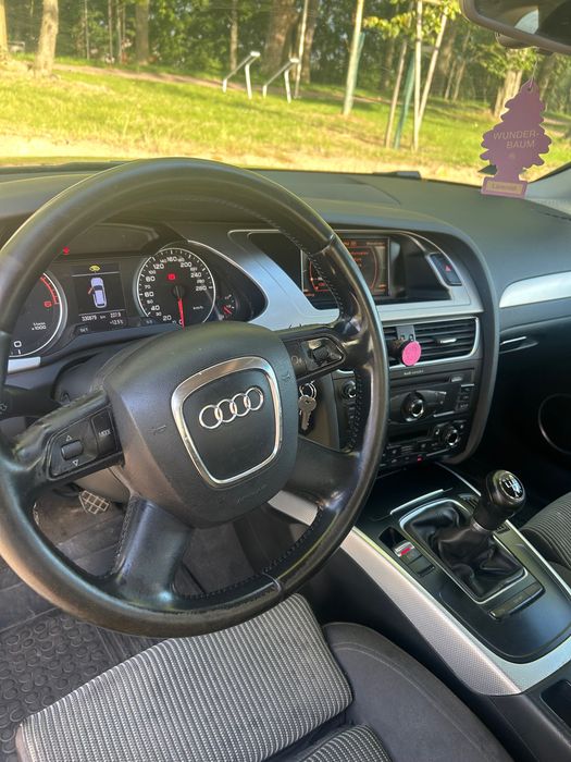 Audi A4 B8 2.0 TDI  B&O  Nagłośnienie