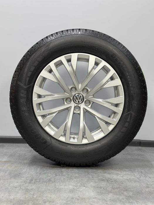 Нові оригінальні диски Volkswagen Touareg 5x112 R18. Зимові шини
