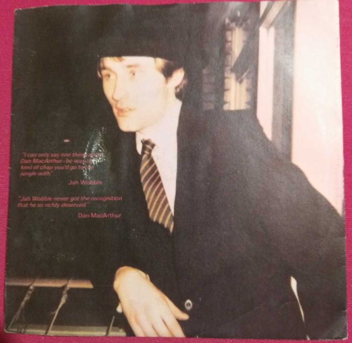 Disco de vinil “Dan MacArthur” de Jah Wobble