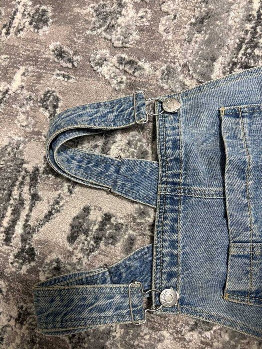 Джинсовий комбінезон у чудовому стані