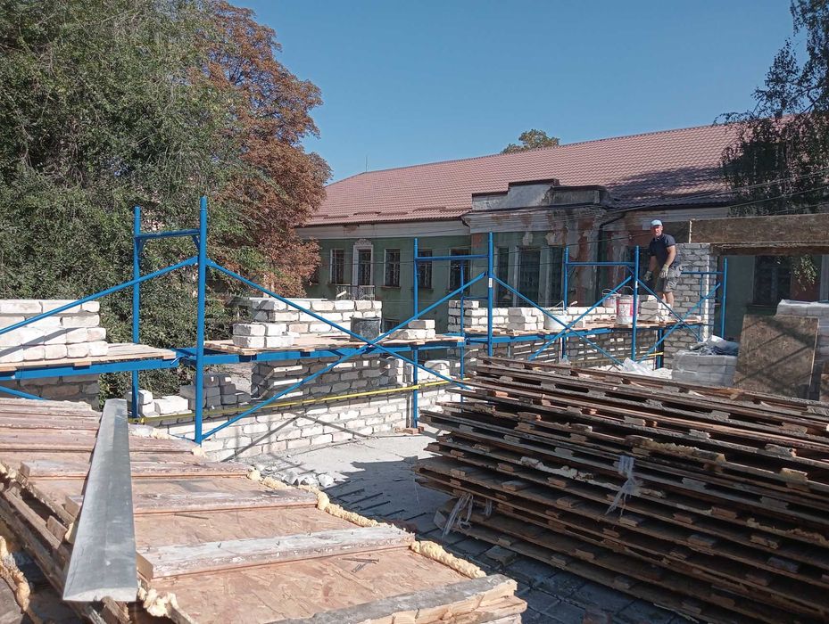 Кладка шлакоблока, кирпича штукатурка - Будівельні послуги Кривий Ріг ...