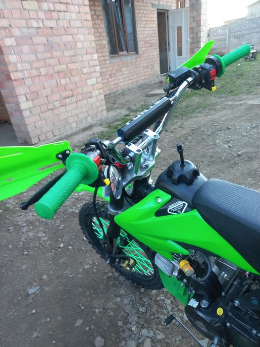 Дитячий мотоцикл 125