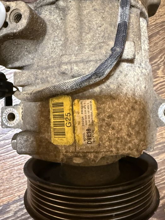 Компрессор кондиционера Kia Sorento UM