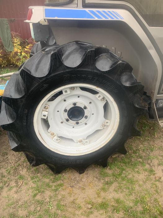 Продам трактор в доброму стані