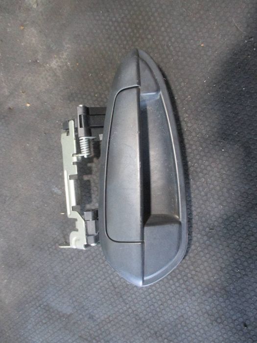 Klamka zewnętrzna drzwi prawa Fiat Punto Evo 3D