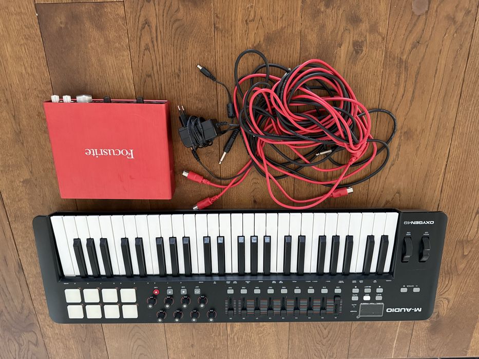 Karta Focusrite + kontroler midi Oxygen 49