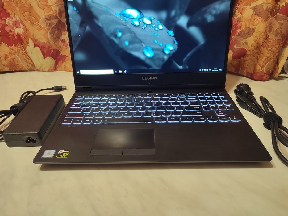 Ігровий ноутбук Lenovo Legion 144Гц / i7-8750H / GTX 1060 / 8 GB