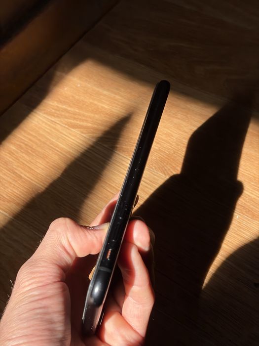 iPhone Xr 64 гб в черном цвете