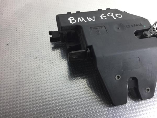Fechadura / fecho da mala BMW 3 (E90)