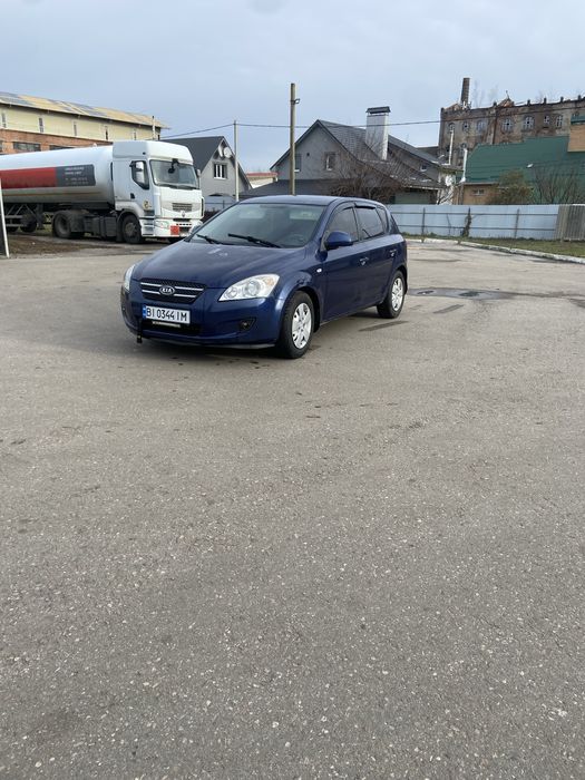 Продам кіа сід  2008