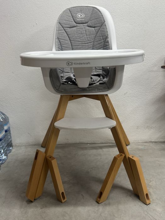 Cadeira de refeição para bebé