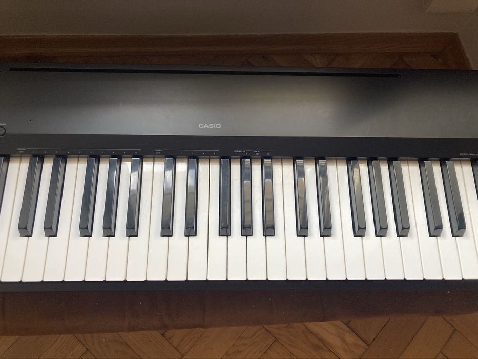 CASIO CDP-120 - pianino cyfrowe z akcesoriami
